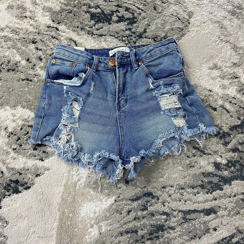 Almost Famous Cut Off Shorts Womens 5 Blue Denim Mid Rise Distressed Frayed Hem